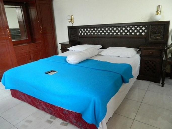 Bedroom 3, Hotel Mangkuyudan Solo, Solo