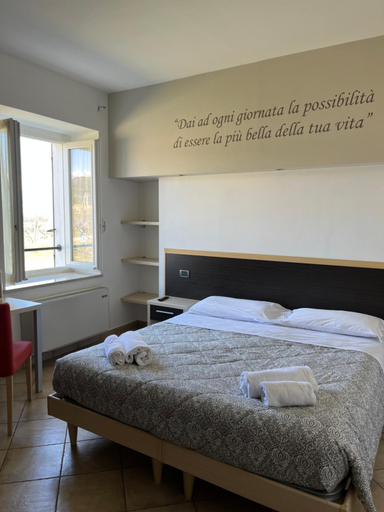 Bedroom 1, Cascina Graziosa, Brescia