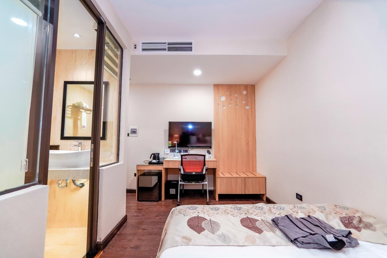 Bedroom 17