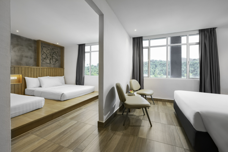 Bedroom 16