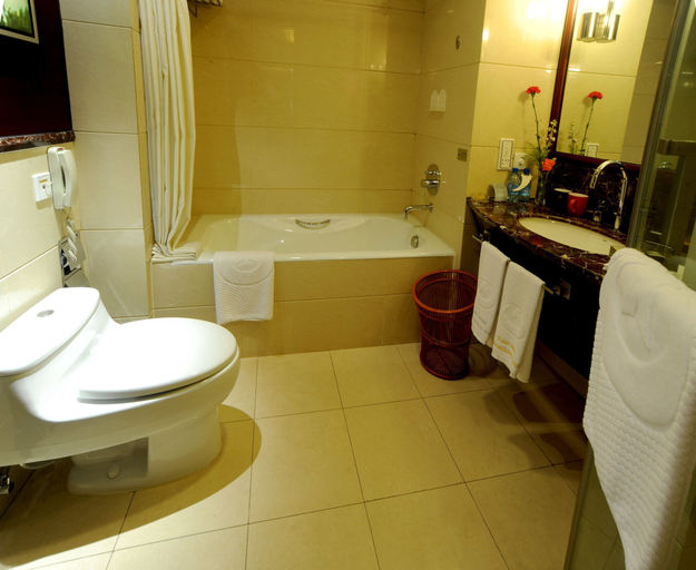 Bathroom 4, Tian Heng International Hotel, Jinhua