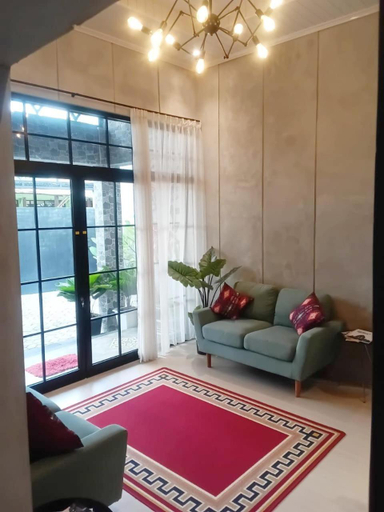 Others 3, 24StaycationHome, Sleman