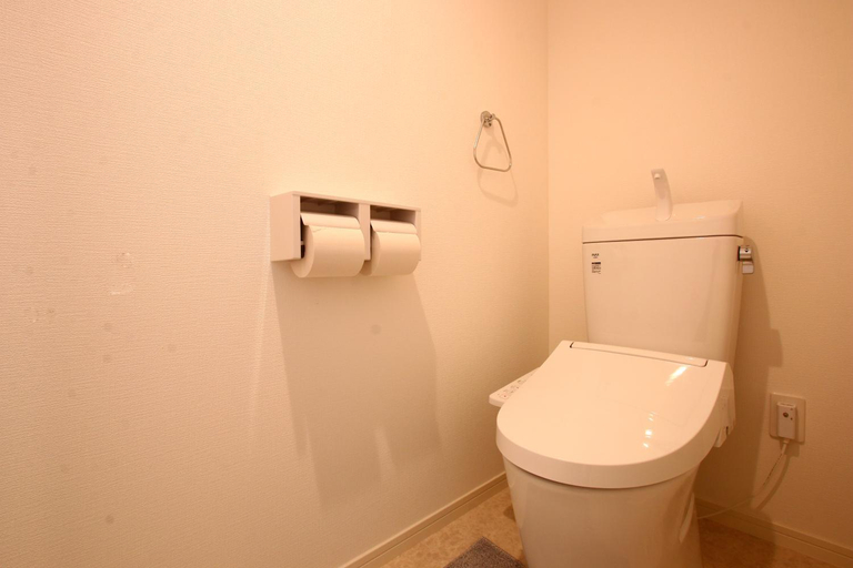 Bathroom 5, New Chikusuisou, Ukiha