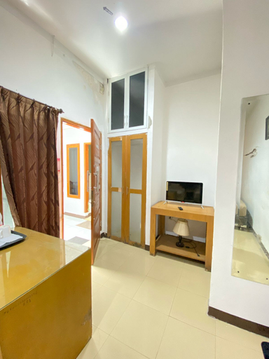 Bedroom 4, Cherry Green Homestay, Medan