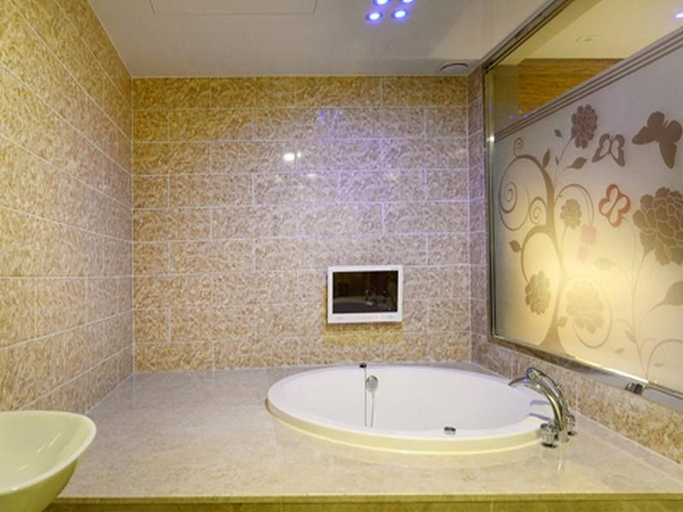 Bathroom 4, Busan Seomyeon IB Hotel, Busanjin
