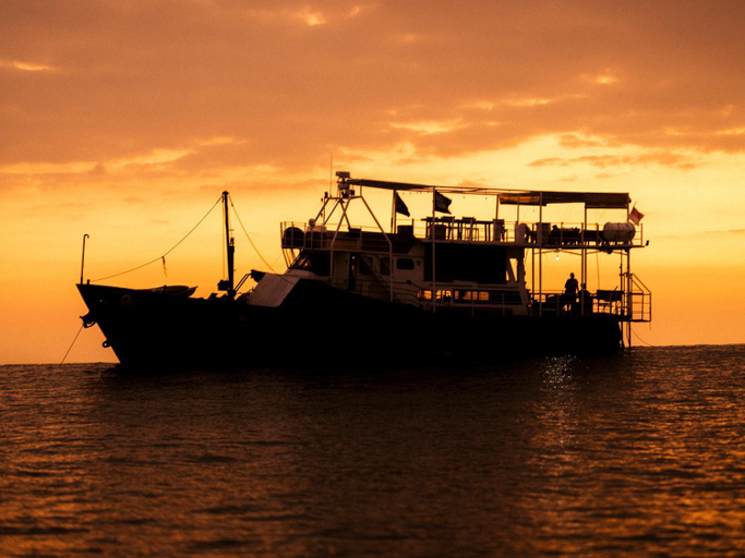 Others 2, Floating Hotel SALTWATER COWBOYS, Badung
