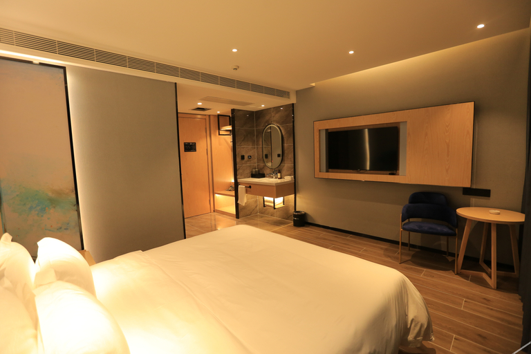 Bedroom 2, Orange Hotel Jinzhou Railway Station, Jinzhou