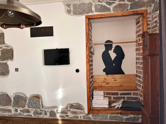 Bathroom 2, Hnameni Stepanavan Guesthouse