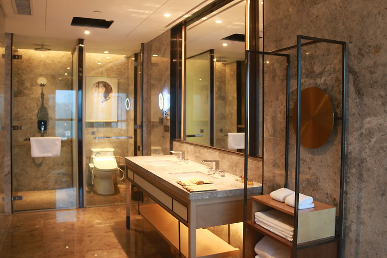 Bathroom 2, Shunshine International Hotel Xiangxi, Xiangxi Tujia and Miao
