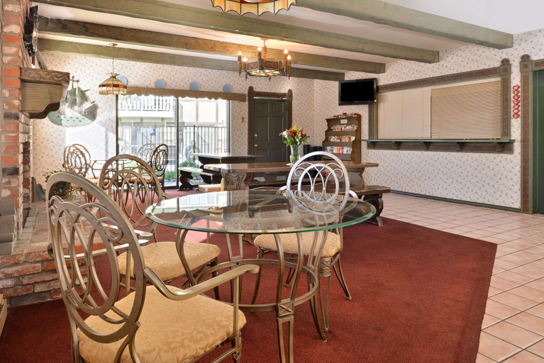 Public Area 2, Svendsgaard's Danish Lodge Americas Best Value Inn, Santa Barbara