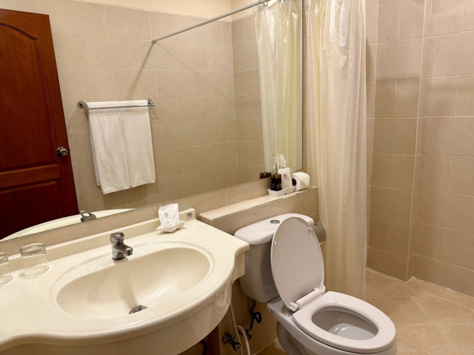Bathroom 5