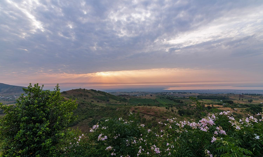 Others 4, Lake George View Golf Resort, Busongora