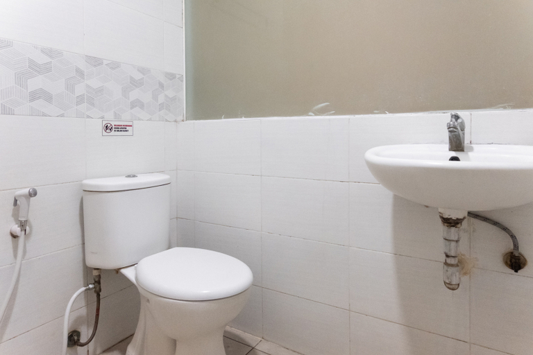 Bathroom 5, INNCA Telaga Bodas, Semarang, Semarang