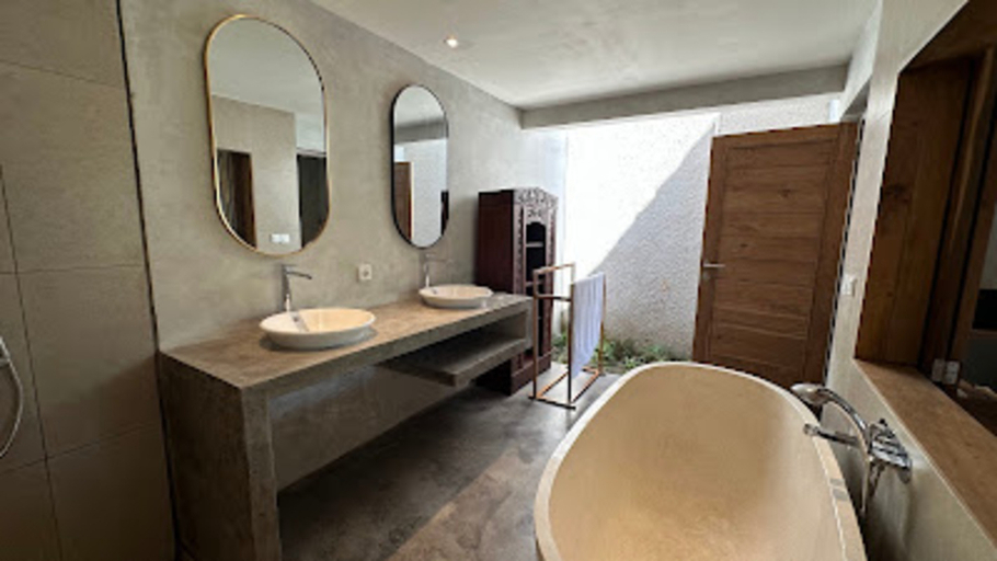 Bathroom 4, RB Villas Bata Merah Ubud, Gianyar