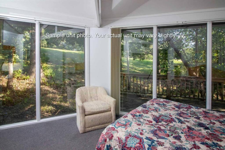 Others 5, Unit 52 - Treeloft 3 Bedroom Villa, Camden