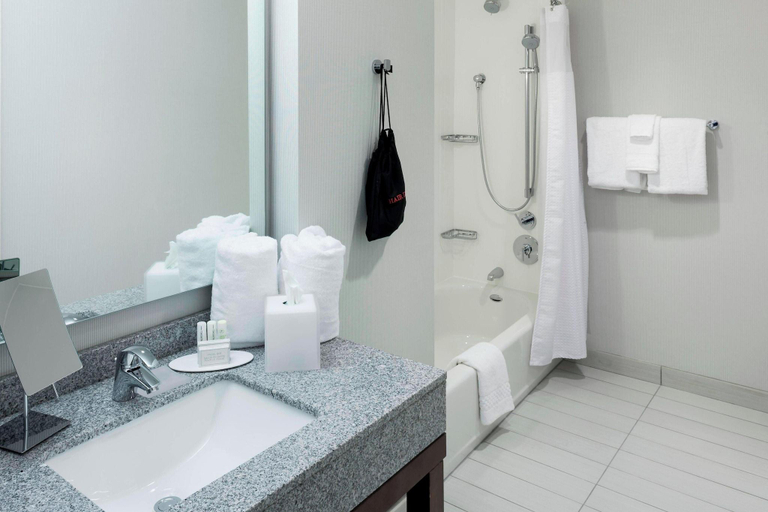 Bathroom 20