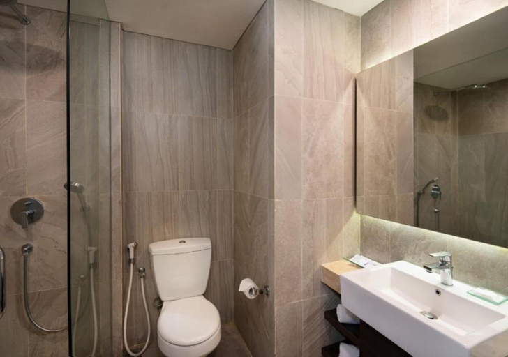 Bathroom 17
