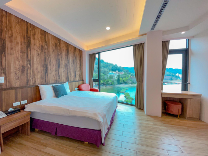 Bedroom 15