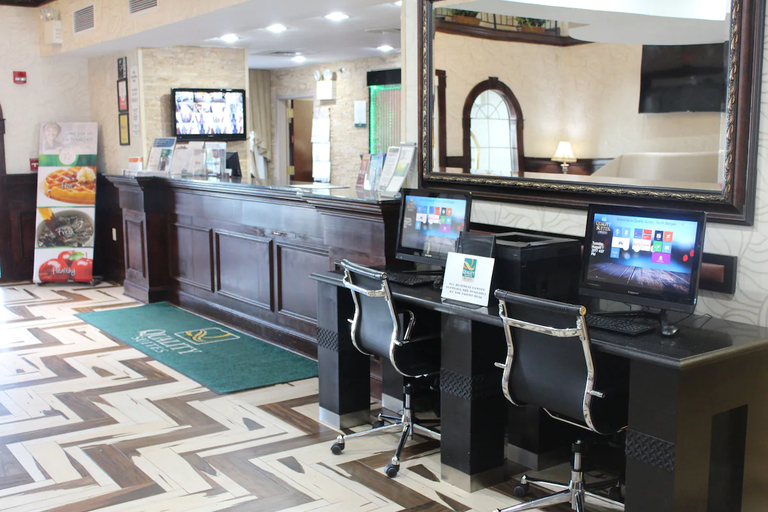 Public Area, Quality Suites NYC Gateway, North Bergen