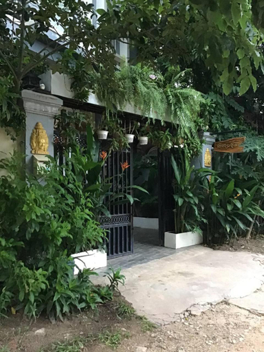 Others 3, Liza Boutique, Siem Reap