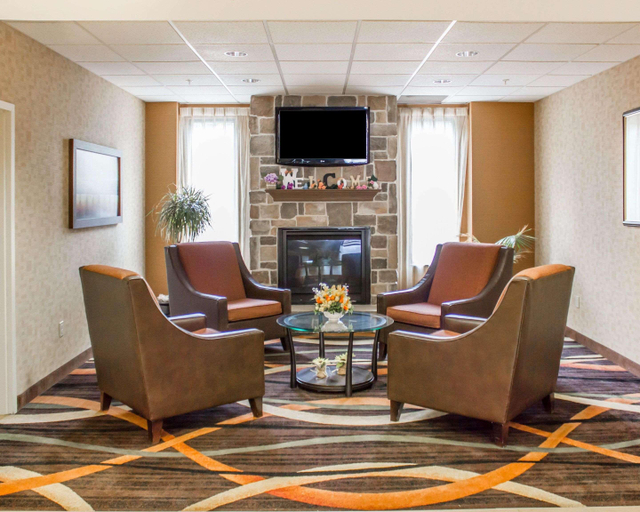 Public Area 2, Comfort Suites Lewisburg near University, Union