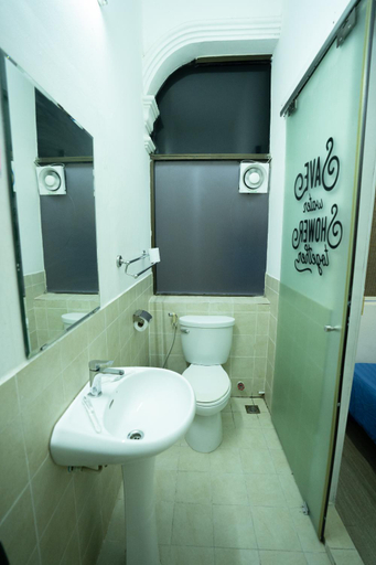 Bathroom 5
