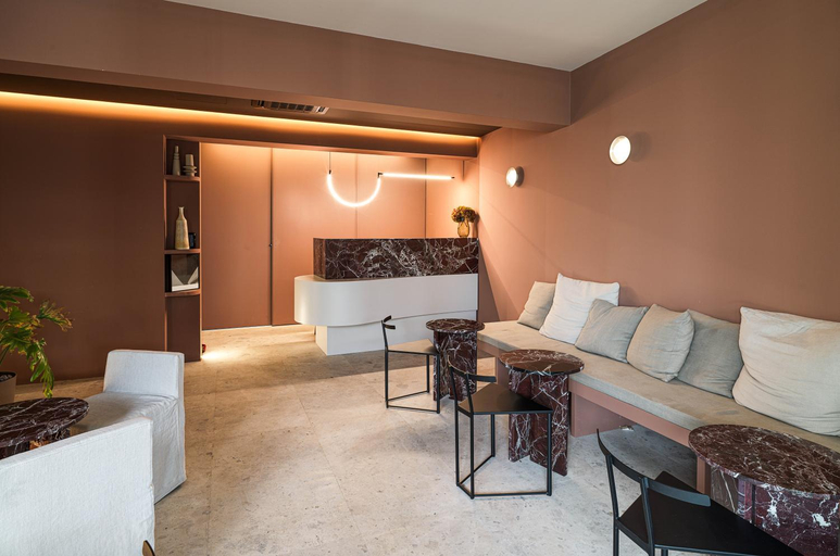 Public Area 3, Alinea Diono Historic Center