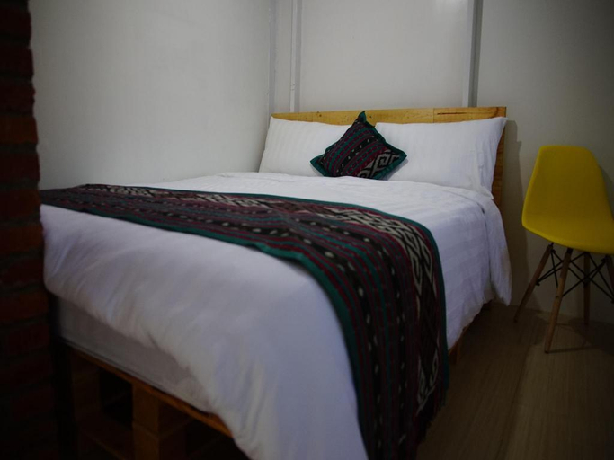 Bedroom 27