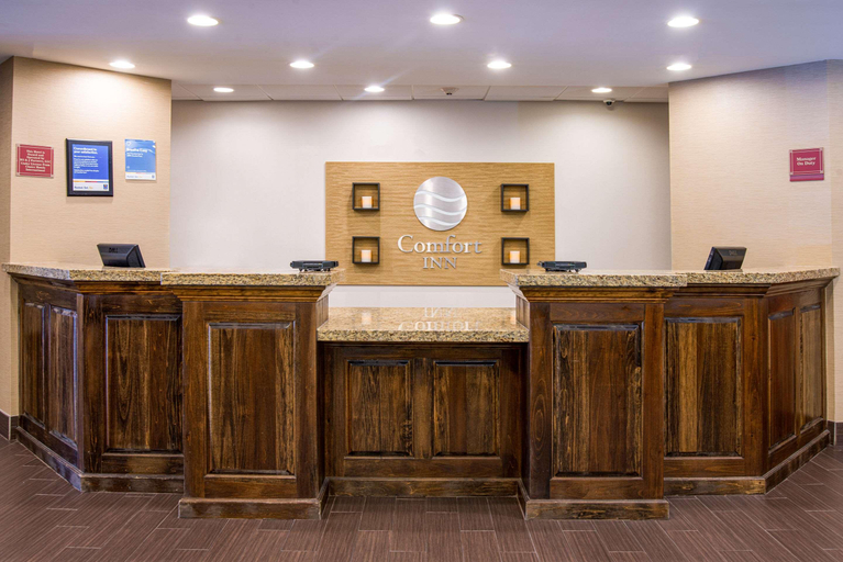 Public Area 2, Comfort Inn Naugatuck-Shelton, Ct, New Haven
