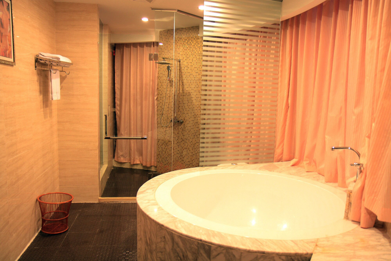 Bathroom, Calvin Hotel, Guangzhou