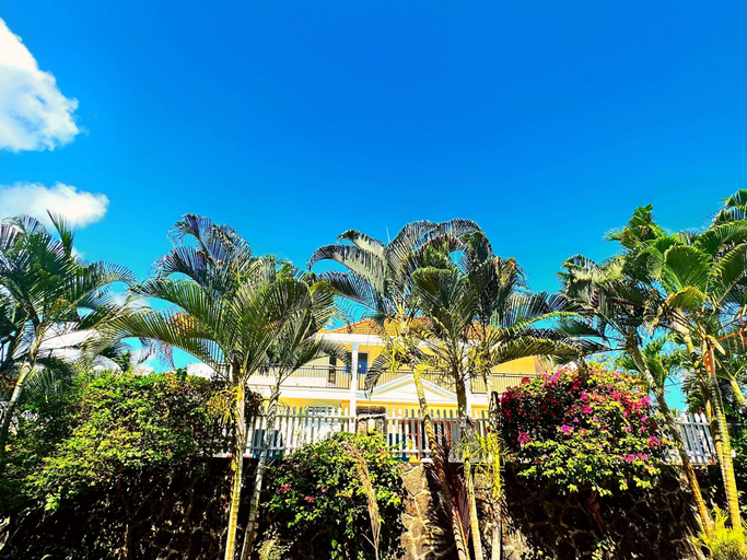 Exterior & Views, KOA Hotel