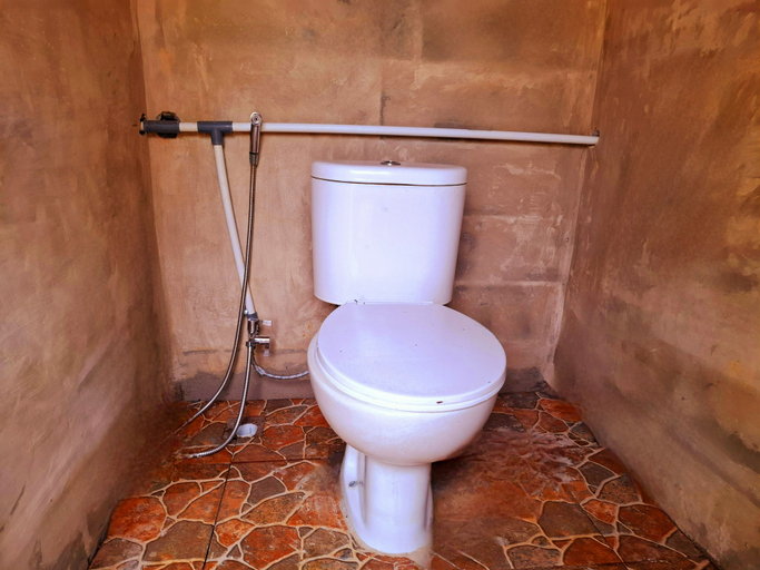 Bathroom 7