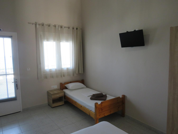 Others 5, George rooms, Central Macedonia