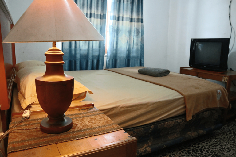 Bedroom 4, Tunjung Nyaho Guest House ( TNG ), Palangkaraya
