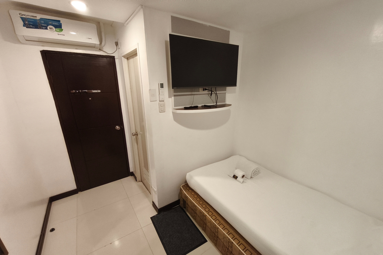 Bathroom 5, Ecoland 88 Apartelle and Suite near SM Davao, Davao City
