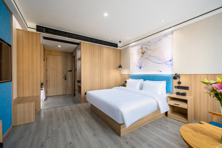 Bedroom 2, Starway Hotel Wuxi Xihu Road Yaohan, Wuxi