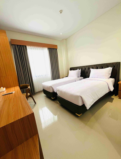 Lakeside TELL Cikarang Room Type - Superior Twin Bed Lake View