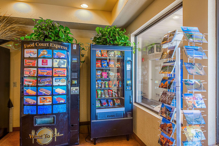 Food & Drinks 5, Clarion Suites St George - Convention Center Area, Washington