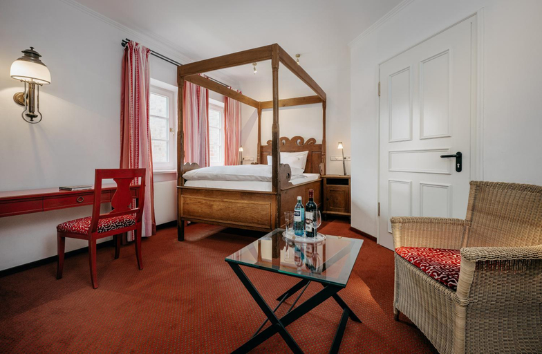 Bedroom 3, Romantik Hotel Hof zur Linde, Münster