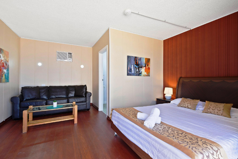 Bedroom 14