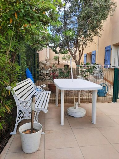Others 5, CHAMBRE LEUCATE VILLAGE, Aude