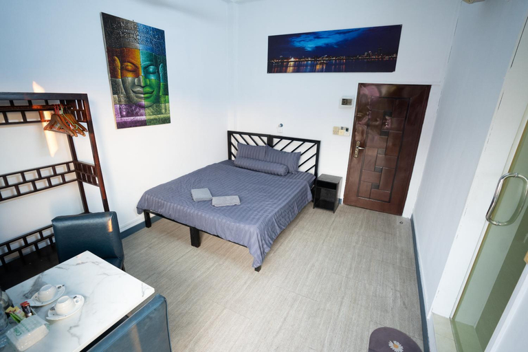Bedroom 12