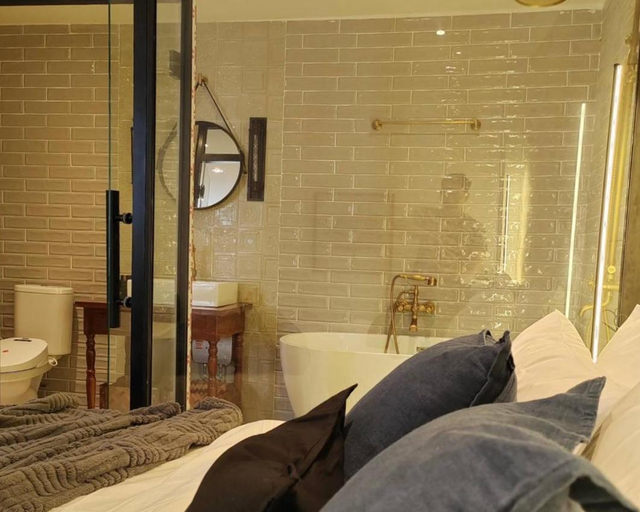 Bedroom 9