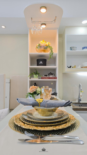 Food & Drinks 5, Brand New Venice Grand Canal Chic Top Balcony, Gondola Boat Ride View, Taguig