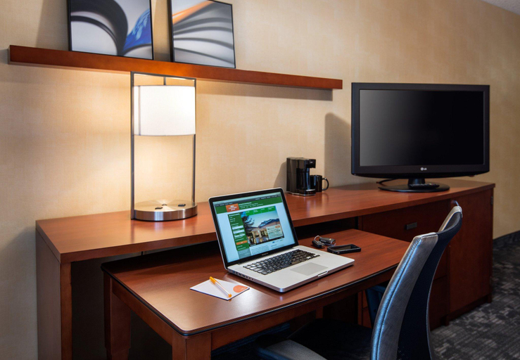 Others 4, Courtyard by Marriott Portland Beaverton, Washington