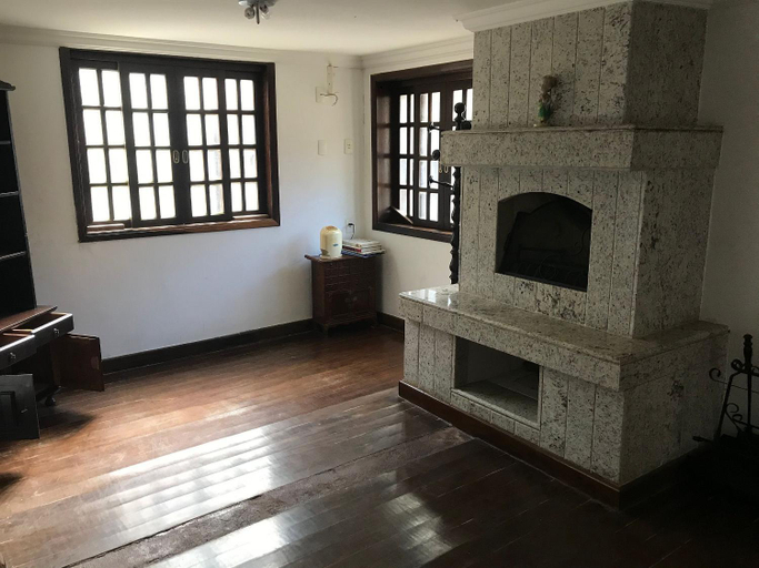 Facilities 2, Casa Indaia, Petrópolis