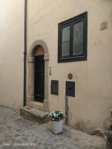 Others 4, A P E house, Palermo