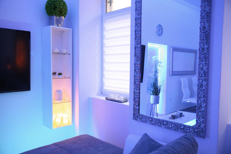 Others 4, Villa mit Whirlpool fur 32 Per, Crikvenica