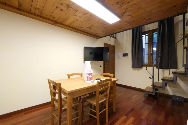 Others 5, Wine Apartments Florence Barbaresco, Florence