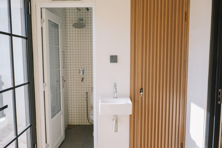 Bathroom 4, Kane Villas, Malang